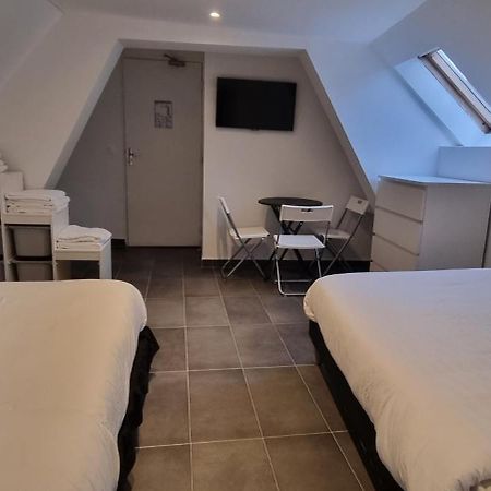 Hotel Sainte-Barbe Guignes-Rabutin Екстериор снимка
