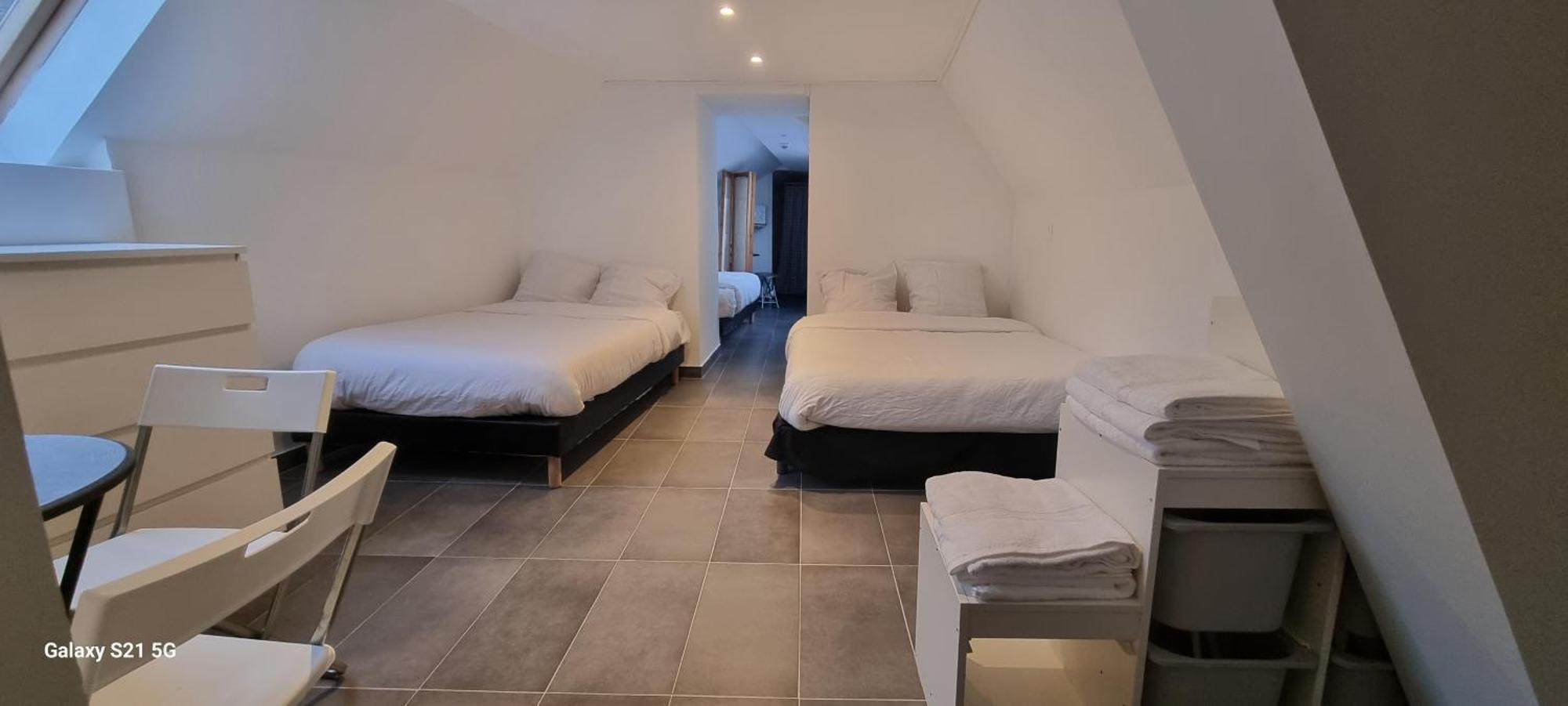 Hotel Sainte-Barbe Guignes-Rabutin Екстериор снимка